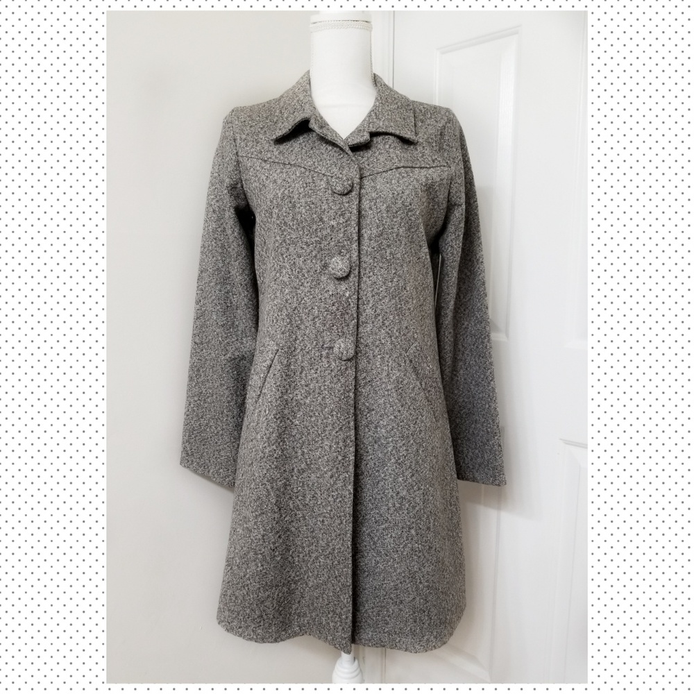 Grey Coat Size M.